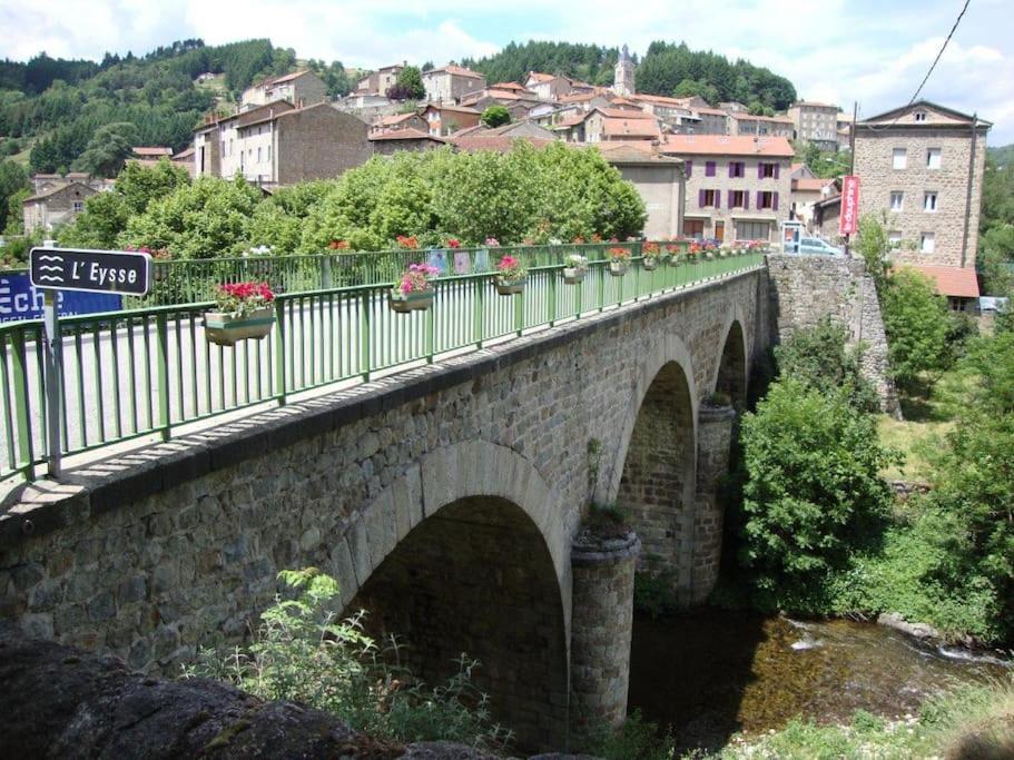 2 Chambres D'Hotes Avec Kitchenette, Frigo, Dolce Via Saint-Martin-de-Valamas Zewnętrze zdjęcie